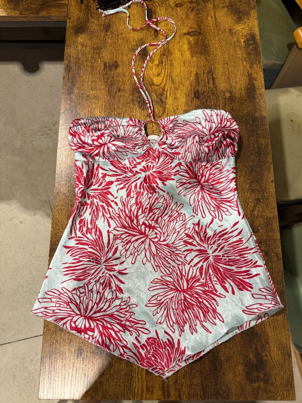 Charlotte Russe Y2K Floral Halter Top Medium Blue Red Satin Handkerchief Hem